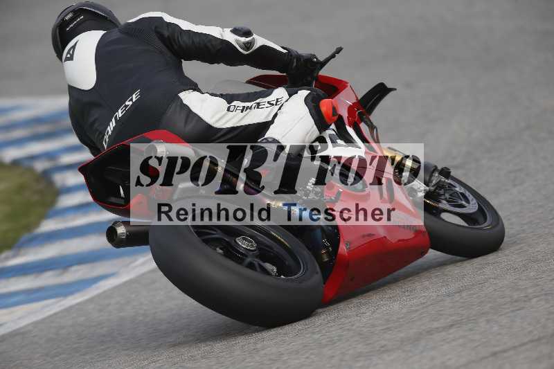 /Archiv-2024/01 26.-28.01.2024 Moto Center Thun Jerez/Gruppe gruen-green/162